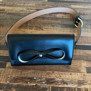 Kate Spade Black bow belt Bag